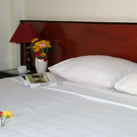 Nhi Trung Hotel Hoi An Eksteriør billede