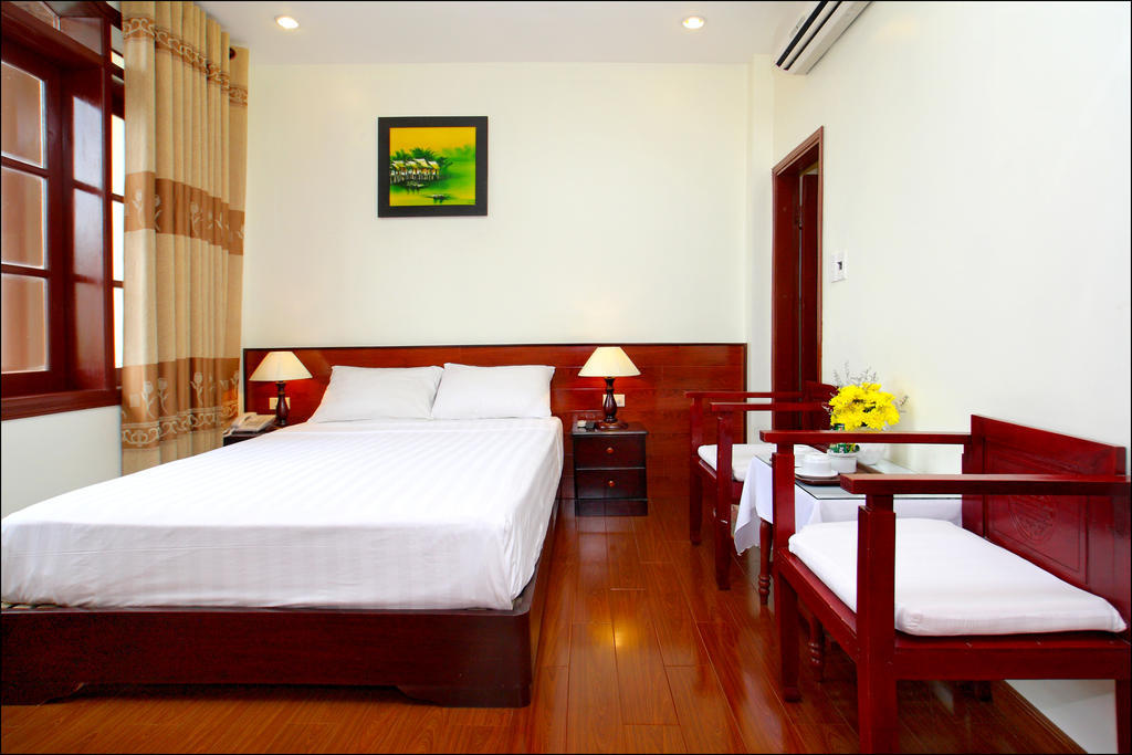 Nhi Trung Hotel Hoi An Værelse billede