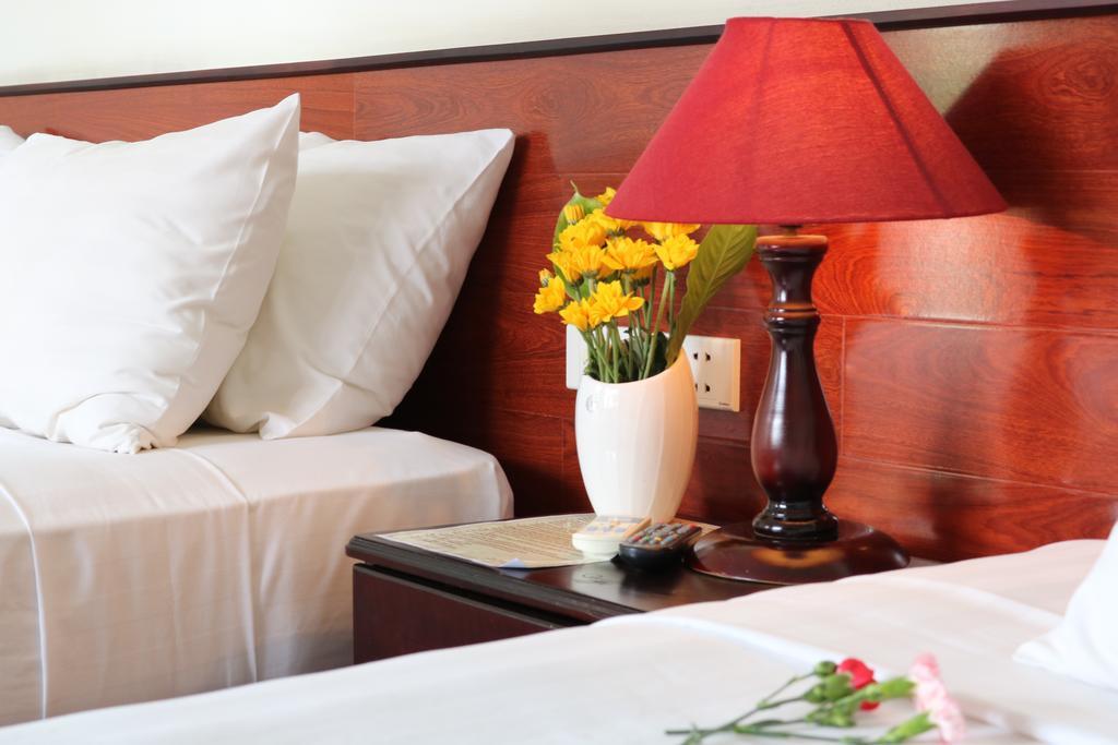 Nhi Trung Hotel Hoi An Eksteriør billede